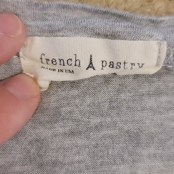 Mama bear tshirt - Picture 2 of 2